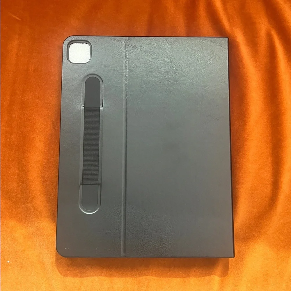 Embossed Tree and Deer Journal/iPad Pro M4 case, New.